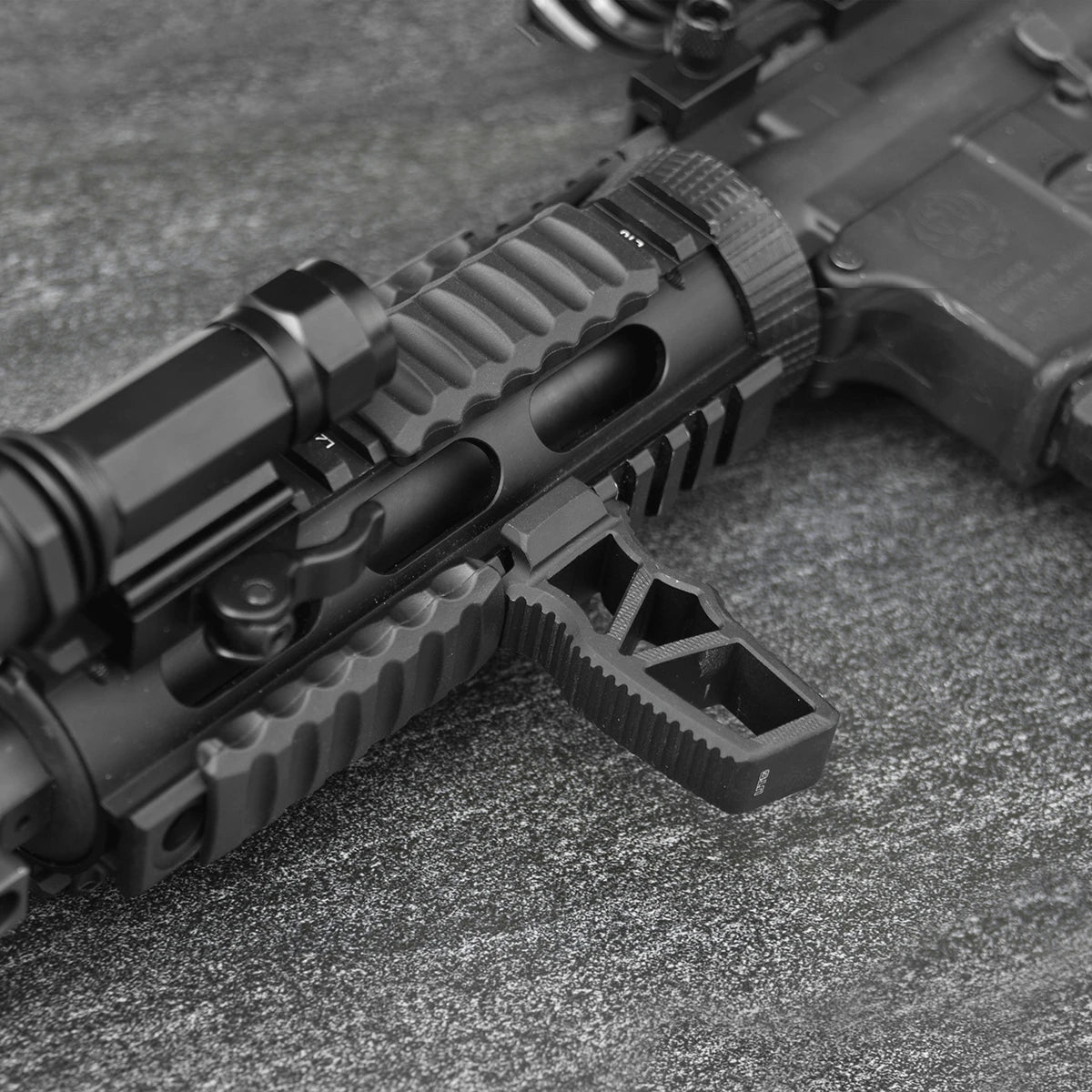 UTG® Ultra Slim Foregrip, Picatinny - Image 4